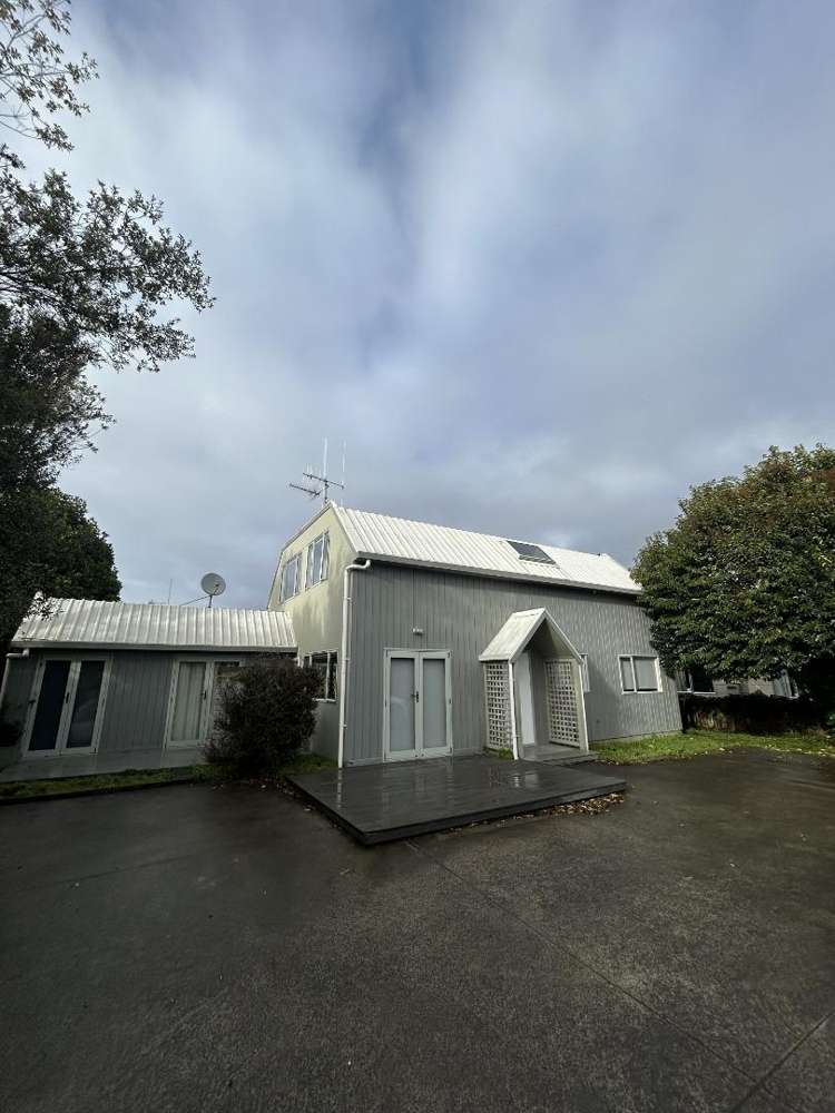 224A Old Farm Road_0
