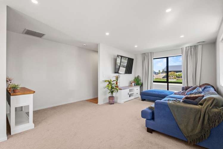 3 Woodford Avenue_4