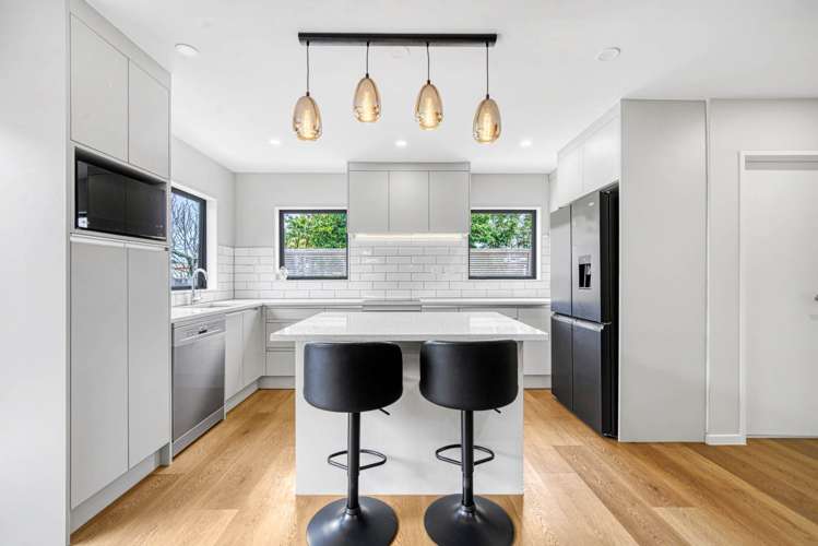 5/43 Clevedon Road Papakura_5