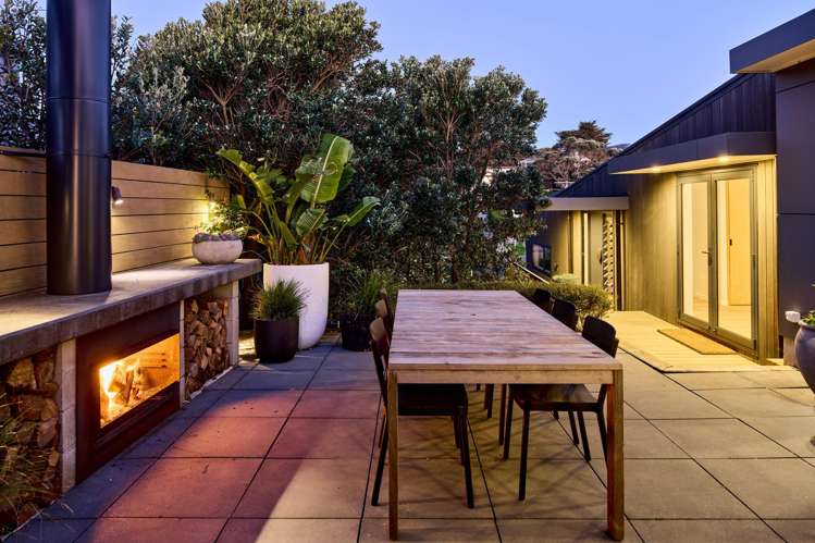 102 The Esplanade Raumati South_32