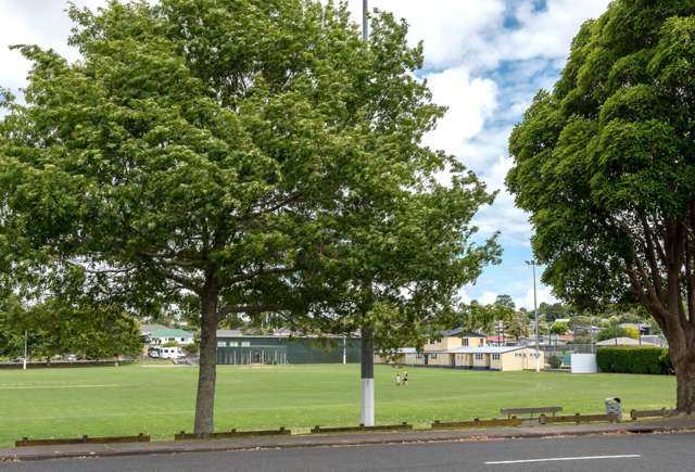 2/78 Moore Street Howick_3