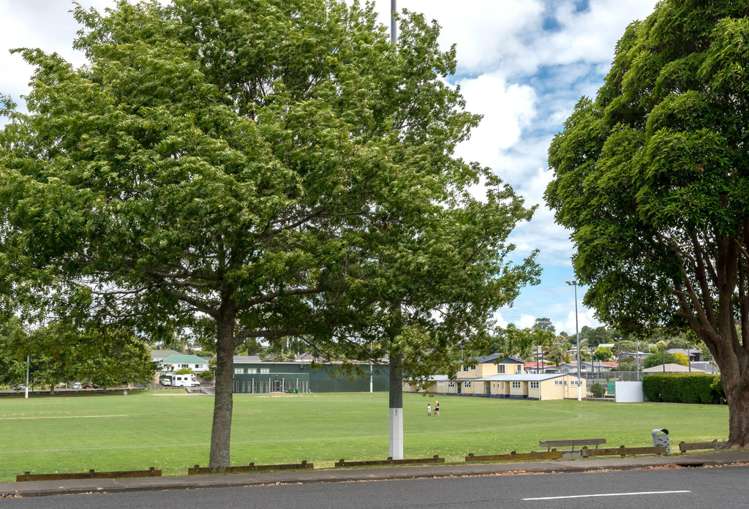 2/78 Moore Street Howick_3