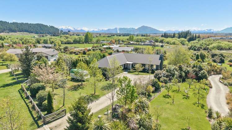50 Alice Burn Drive Luggate_21
