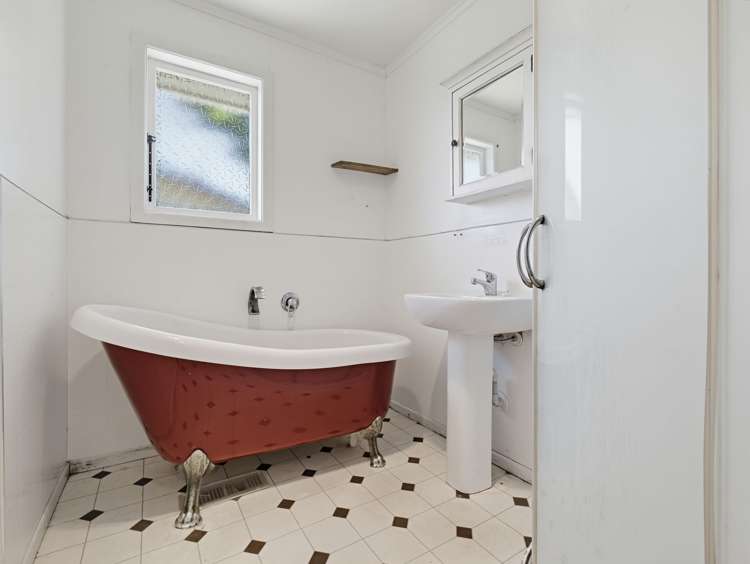 6 Clouston Crescent Fenton Park_18