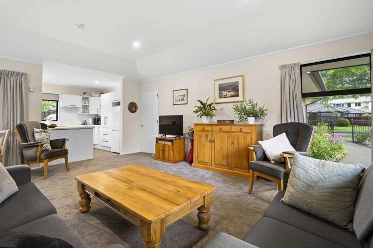 5 Villa Grove Ilam_2