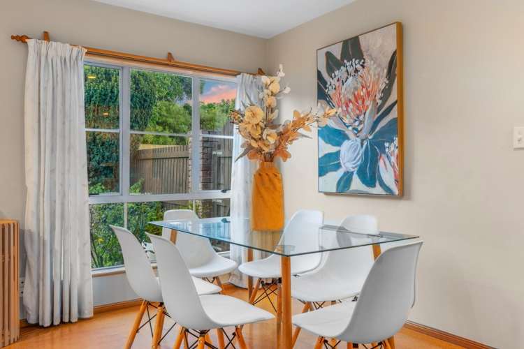 2/43 Cashmere View Street Somerfield_8