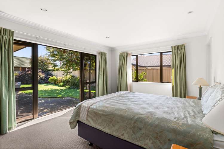 207 Frimley Oaks Frimley_12