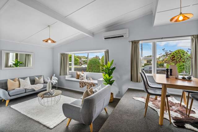 Opportunity Packed on Fitzroy Ave!