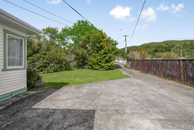 66 Wainuiomata Road Wainuiomata_3