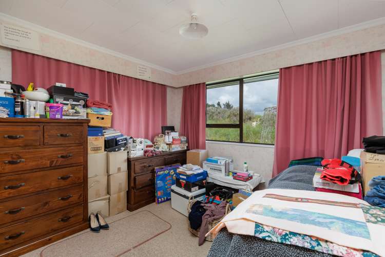 277 Hook School Road Makikihi_12