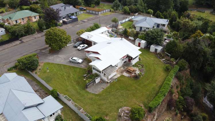 24 Hunter Street Dannevirke_17