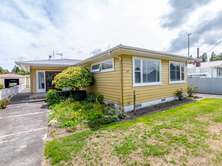 27 Jeans Street Masterton_17