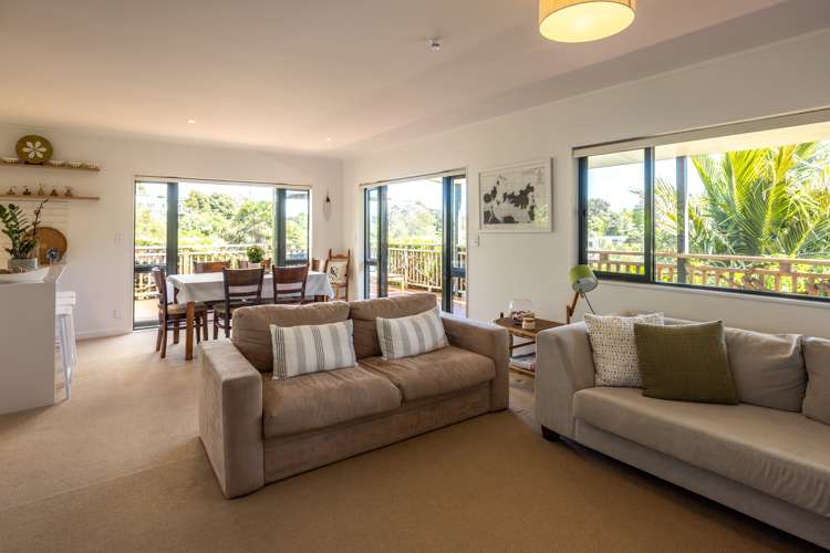 2 Hobson Terrace Onetangi_12