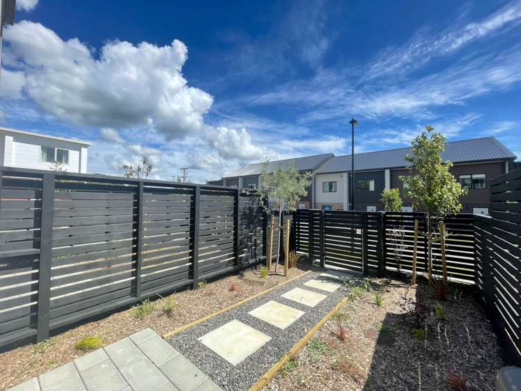7 Selo Street Glen Eden_9