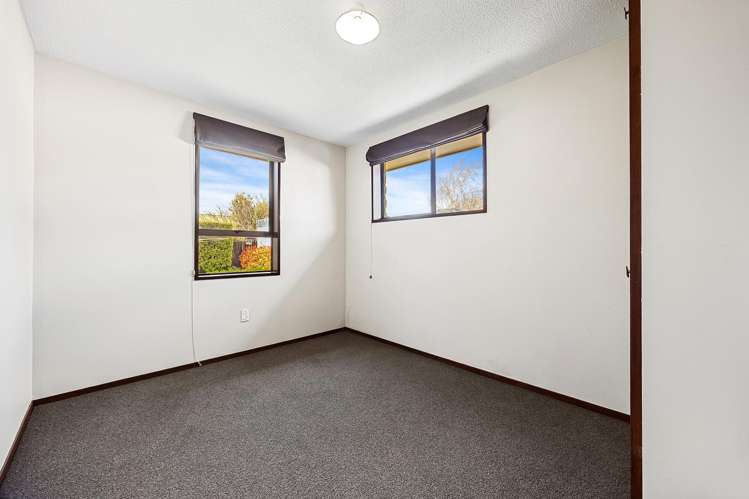 2/204 Grimseys Road Redwood_8