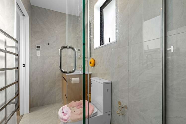 126 Kervil Avenue Te Atatu Peninsula_13