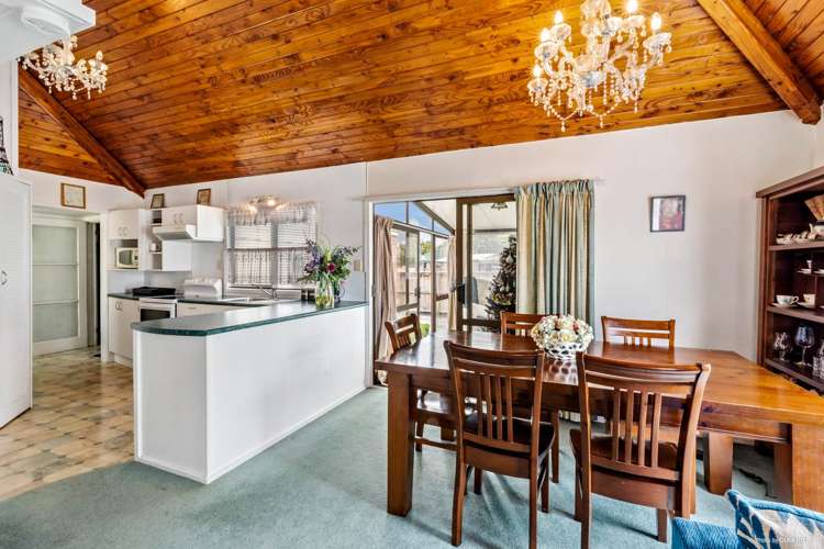 2/11 Clevedon Road Papakura_2