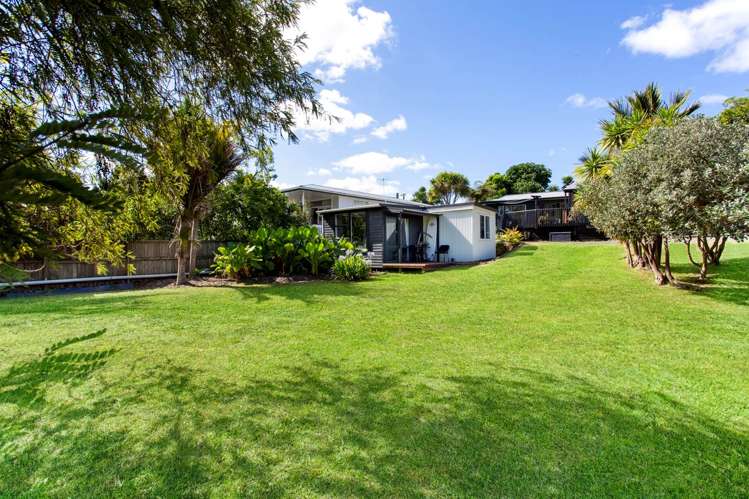 119 Awaroa Road Helensville_4