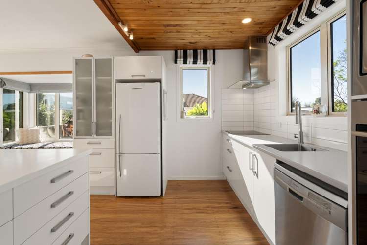 11 Milton Road Otumoetai_12