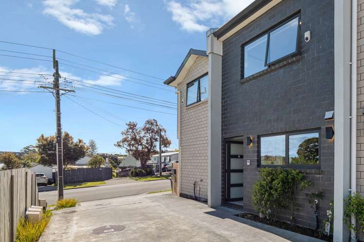 2/163 Deep Creek Road_1