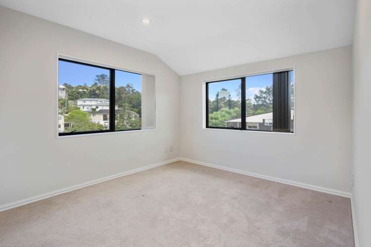 686a Beach Road Browns Bay_11