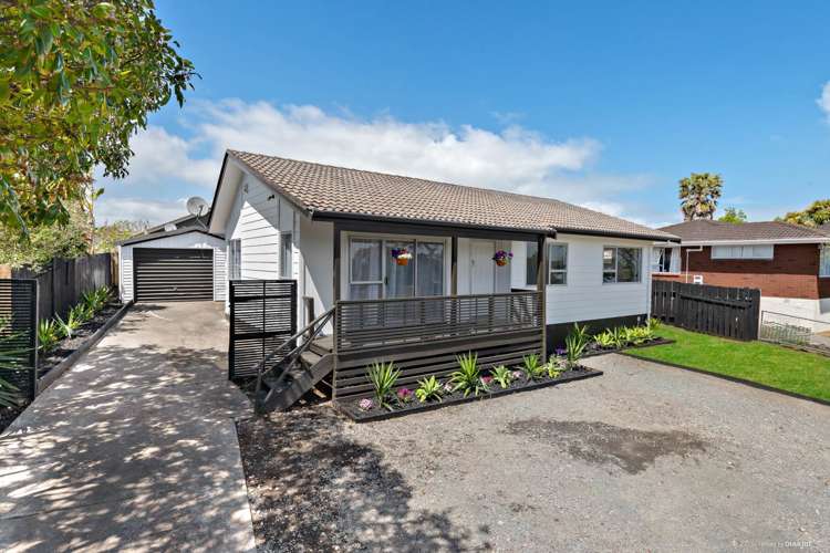 14 Moncrieff Avenue Clendon Park_0