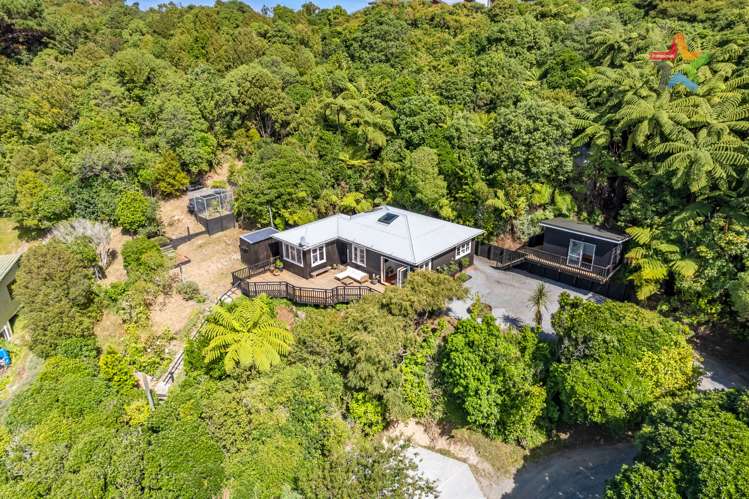 157 Miromiro Road Normandale_21