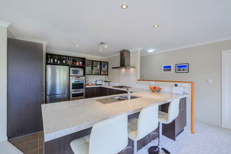 218 Kyle Road Greenhithe_8