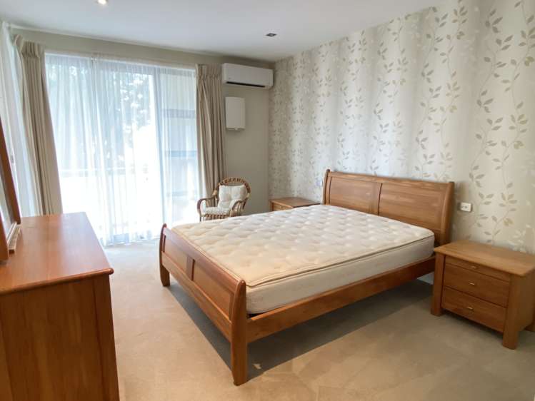 5/16 Beach Front Lane Browns Bay_15