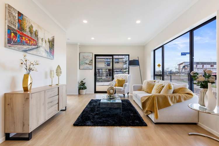 49 Koromeke Street Flat Bush_10