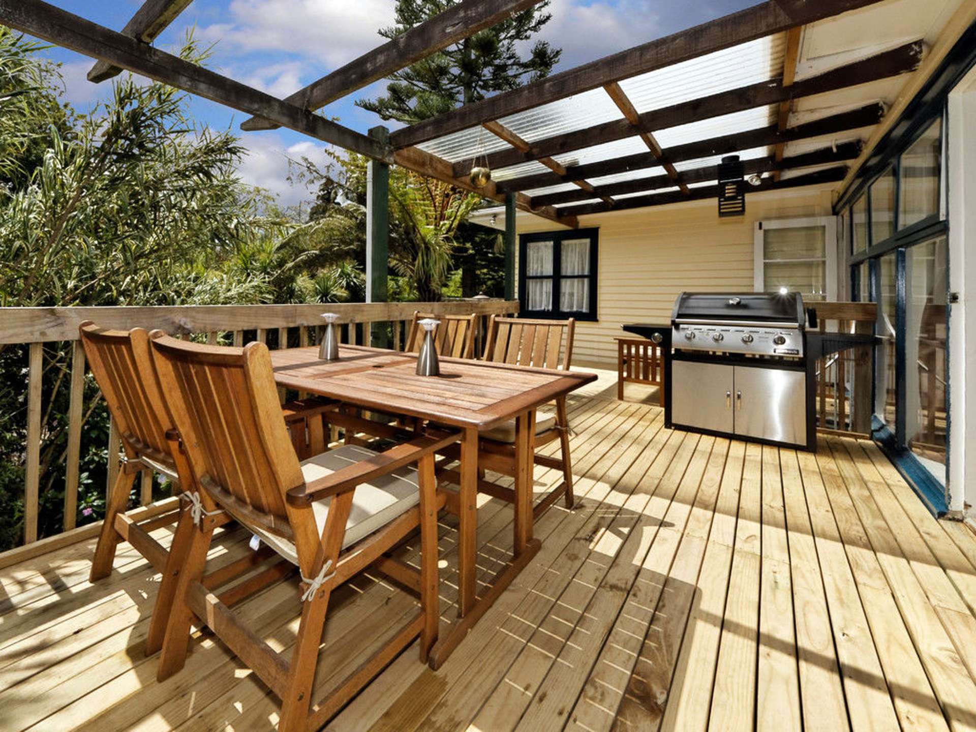 17 Golf Road New Lynn_0