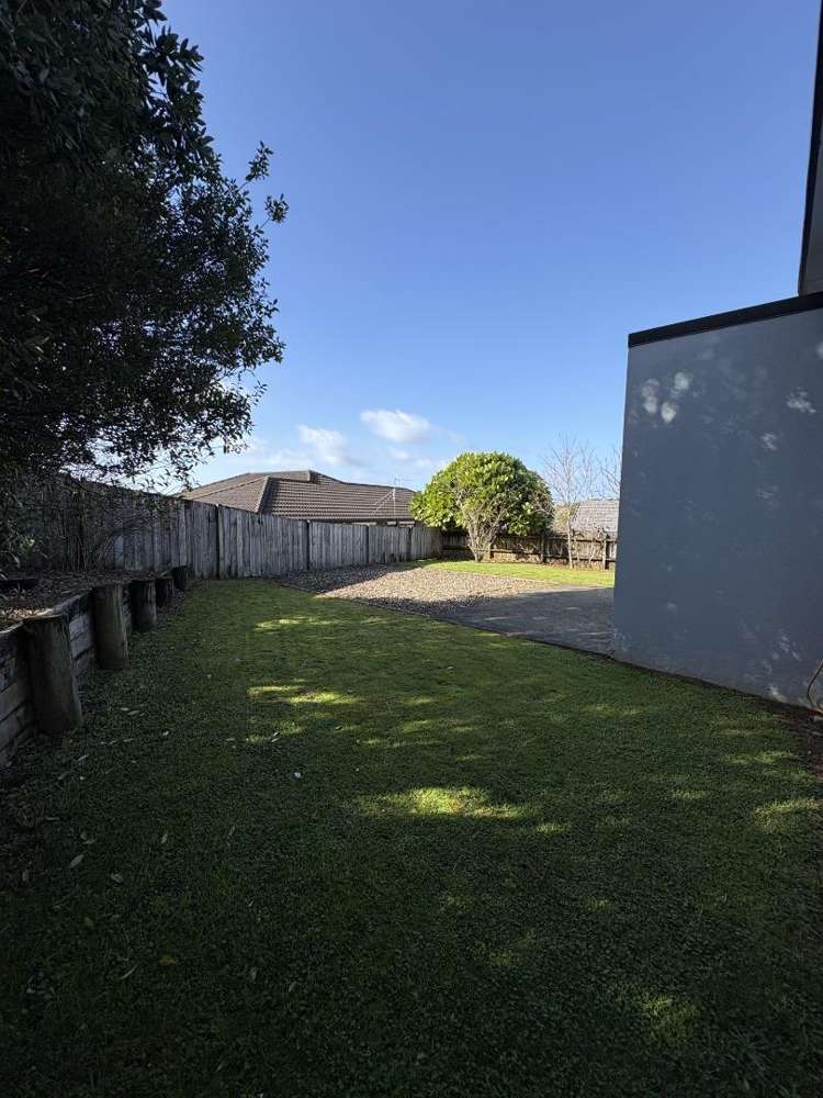 26 Pebble Beach Boulevard 11601_15