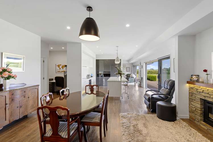 1/456 Curraghs Road West Melton_12