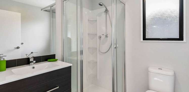 34 Tokai Place Glen Eden_7