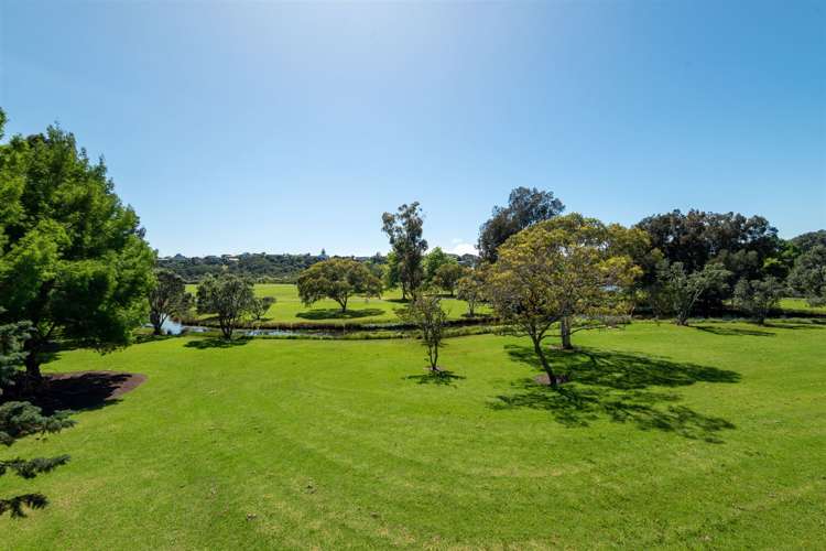 14 Tarahanga Street Northcote_35