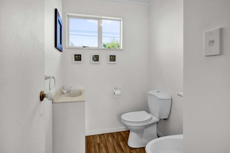 12 Erin Street Hawera_16