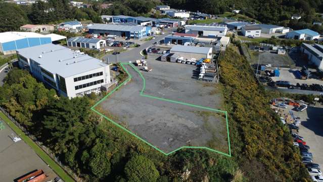 Secure Yard in Porirua