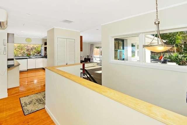 2/4 Corunna Road Milford_4