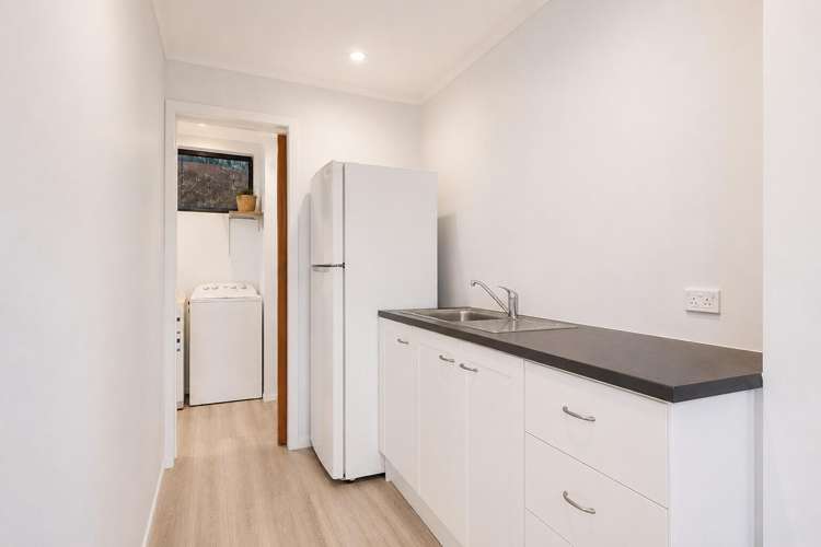 9 Pohutukawa Avenue Red Beach_9