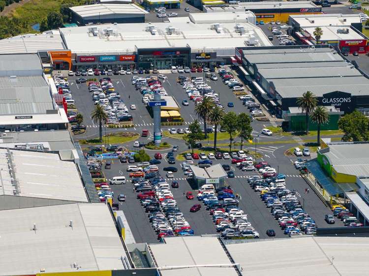 Cavendish Drive Manukau Central_1