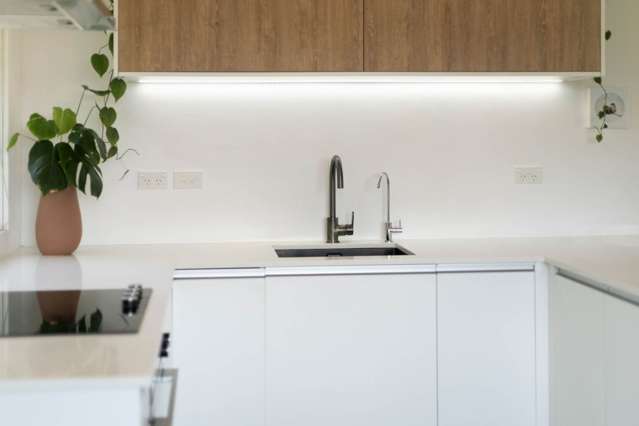 3/1 Simon Ellice Drive Bayview_2