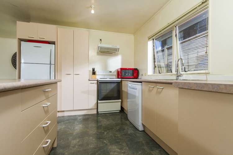 2/98a Birkdale Road Birkdale_9