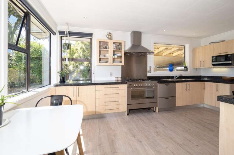 39 Waymouth Street Fairton_6