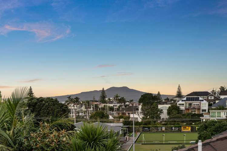 2/31B Bevyn Street Castor Bay_18