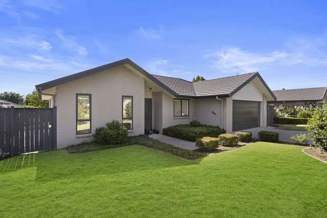 10 Silkwood Crescent Karaka_1