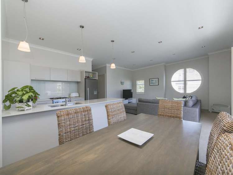 20 Parkside Drive Orewa_5