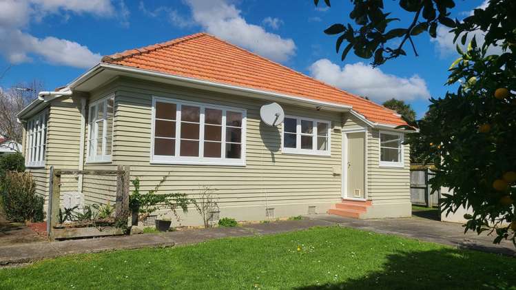 89 Savage Crescent West End_2