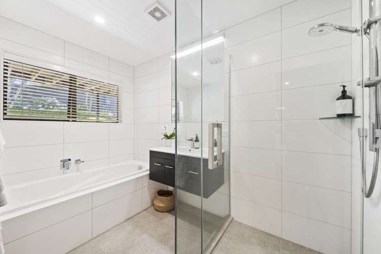 1/16 Channel View Road Campbells Bay_15