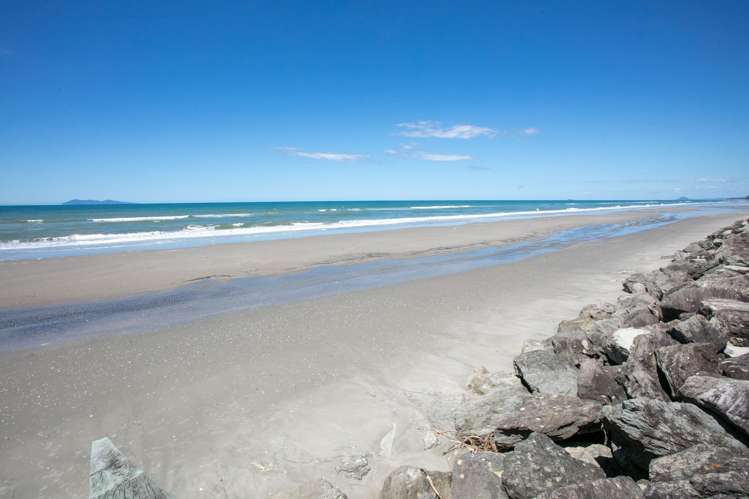 22 The Loop Waihi Beach_32
