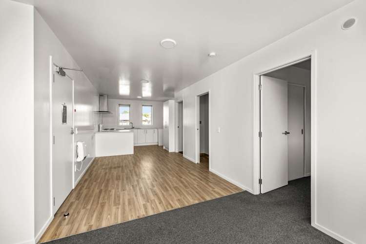 5A-5C Pantera Way Hill Park_5